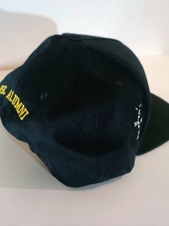 RARE COLLECTIBLE Vintage Y2k 90s Black Snapback Cap with Yellow & Red USC Logo - Picture 6 of 7